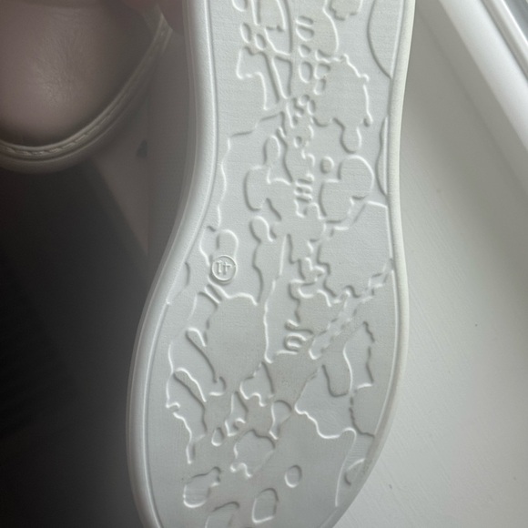 Cools21 Stylish Women's Sneakers in grey/Cream - Picture 3 of 8